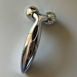 ReFa carat face roller with authorization card